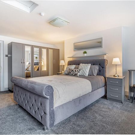 Whiskawaystays - Foregate Street - Apartment 5 วุร์สเตอร์ ภายนอก รูปภาพ