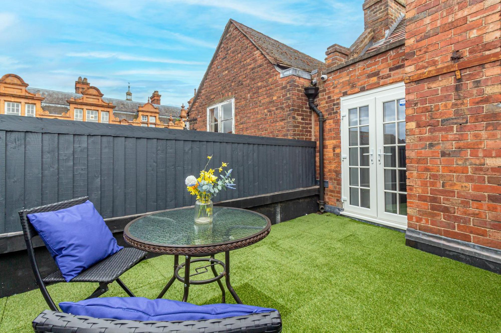 Whiskawaystays - Foregate Street - Apartment 5 วุร์สเตอร์ ภายนอก รูปภาพ