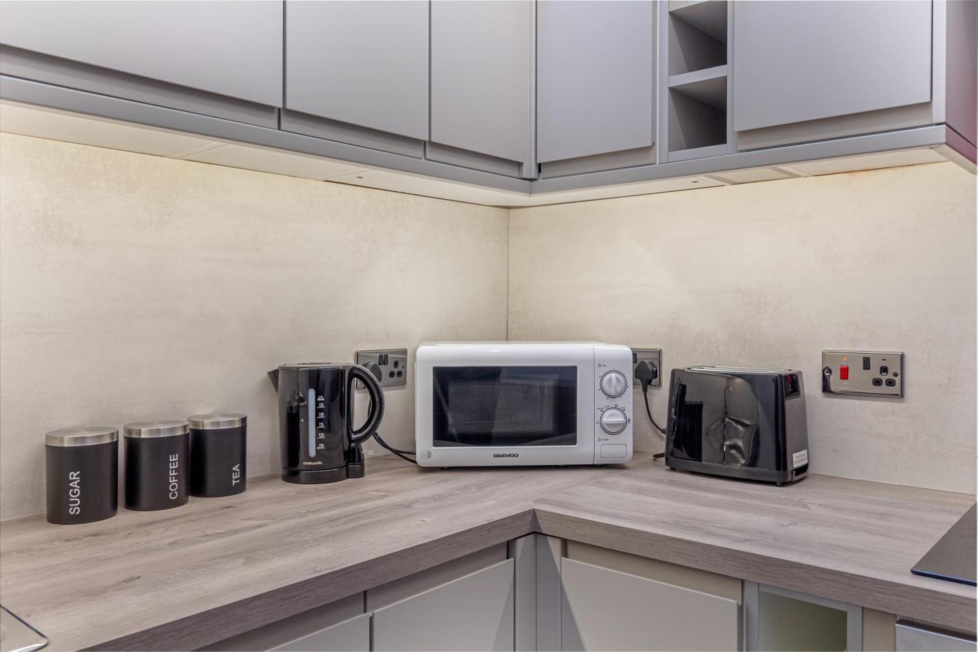 Whiskawaystays - Foregate Street - Apartment 5 วุร์สเตอร์ ภายนอก รูปภาพ